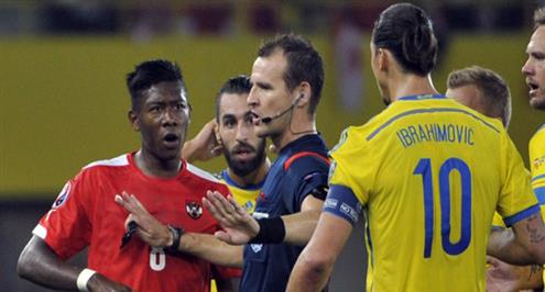 إبراموفيتش مازحاً عن مشادة آلابا: ينبغي إيقافي 40 مباراة.. فيديو